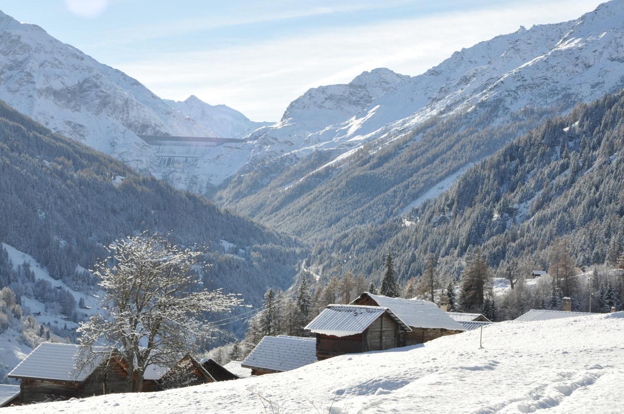 La Cle Des Champs Heremence Exterior foto